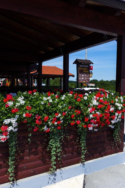 Hotel Plitvice Palace Grabovac  Zewnętrze zdjęcie